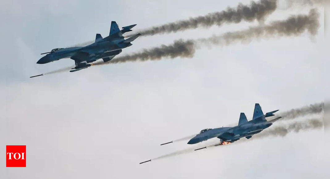 Russia accuses US fighter jet of coming dangerously close to Russian plane – Times of India