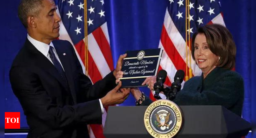 Obama and Pelosi are 'watching and waiting' Joe Biden, 'not sure what to do' – Times of India