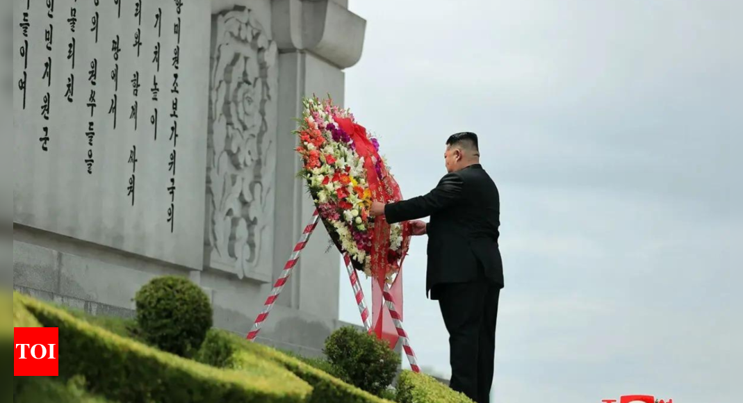 Korean War anniversary: North Korea vows 'total destruction' of enemies - Times of India