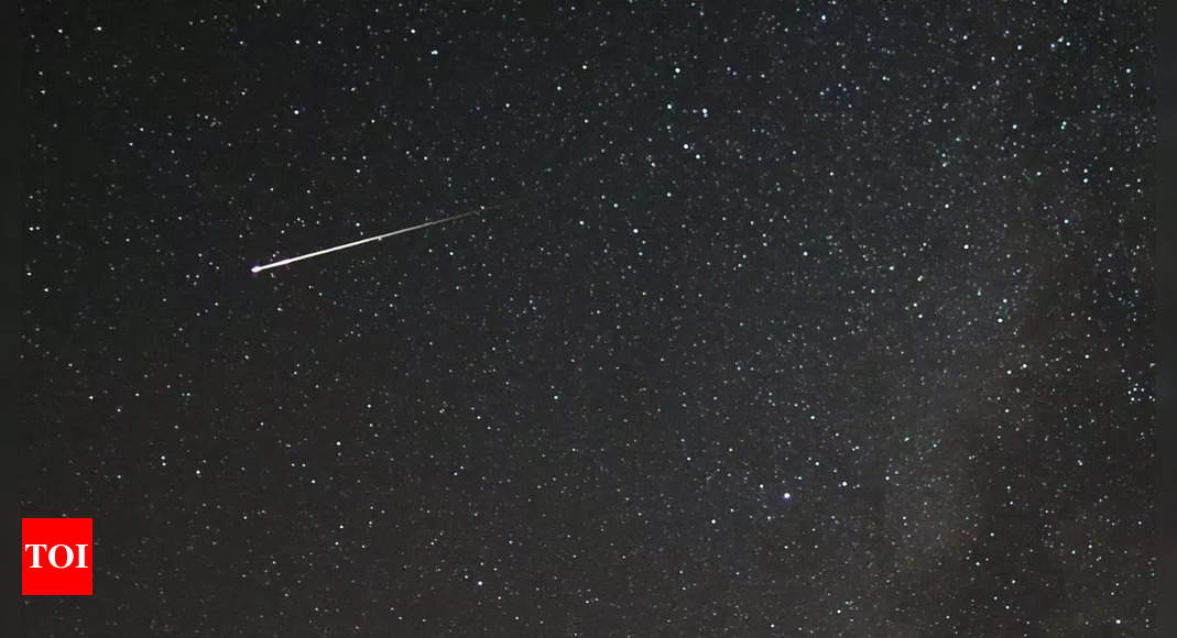 Twin meteor showers to peak within 24 hours; here's when & where to watch – Times of India