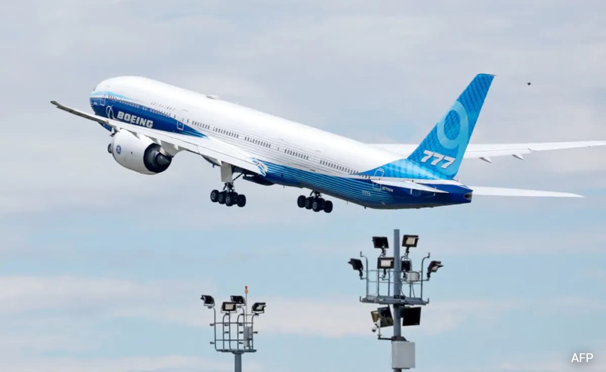 All About Boeing's 777X, The Biggest Dual-Engine Commercial Plane In World