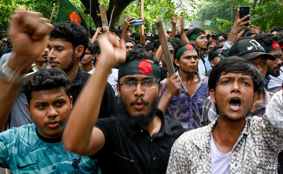 Bangladesh Eases Curfew, Garment Factories, Banks Re-open After Protests