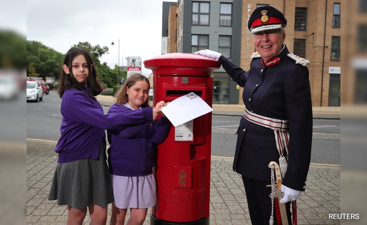 First Red Mail Box With King Charles' Cypher Unveiled In Central England