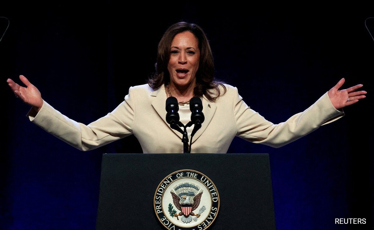 Kamala Harris Gaining Ground On Trump In 6 Of 7 Swing States: Report