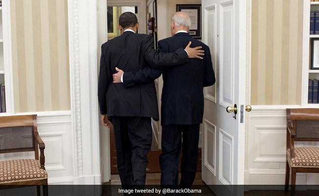 Obama Tells Allies Biden Needs To Reconsider Re-Election Bid: Report