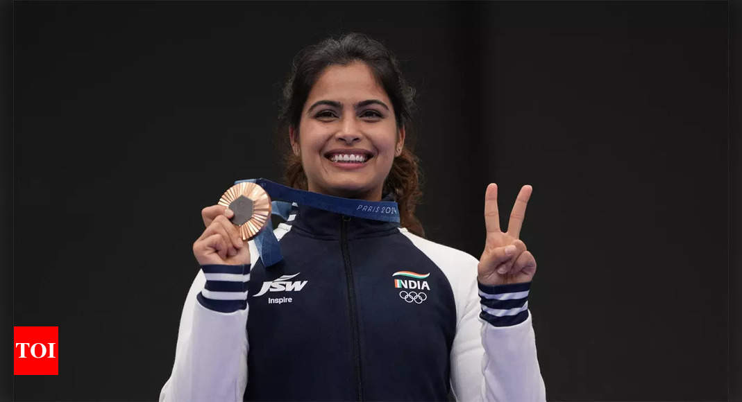 Paris Olympics 2024 Day 2 Live Updates: Manu Bhaker wins bronze in air pistol, becomes first Indian woman shooter to claim an Olympic medal  - The Times of India