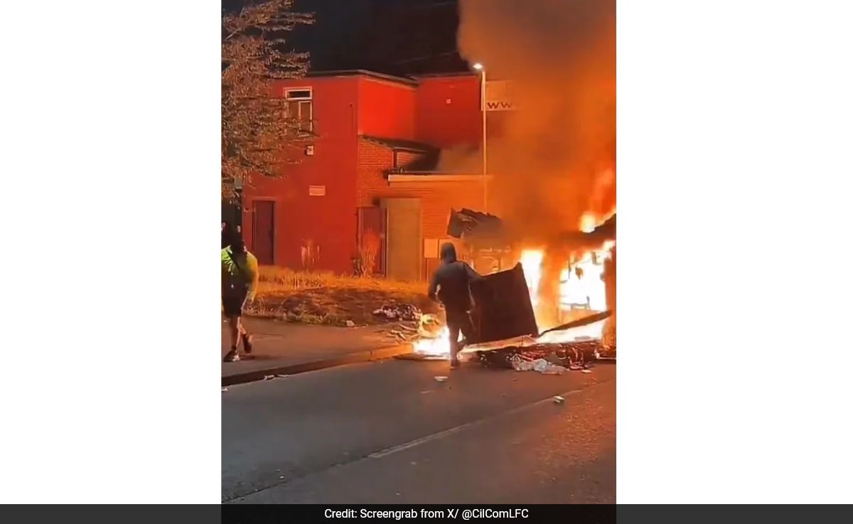 Riots Break Out In London, Bus Set On Fire, Police Car Flipped Over