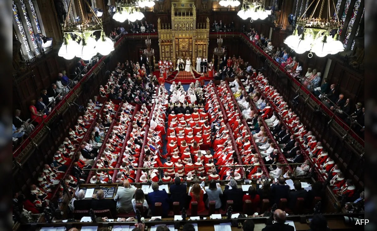 UK's New Government Vows To Remove 92 Unelected Peers From Upper House