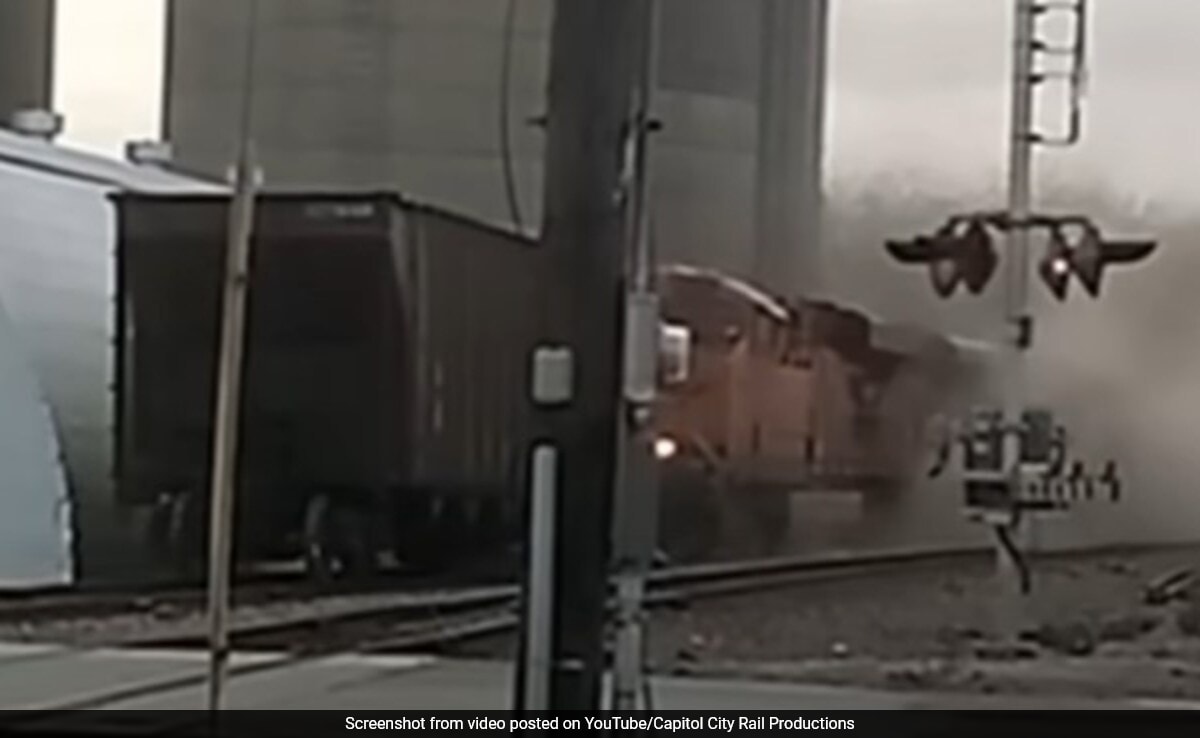 US Teen Charged After He Deliberately Forces Train To Crash For A Video