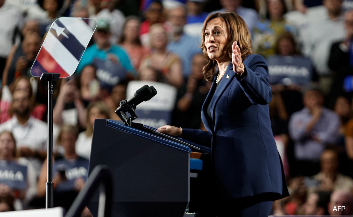 We Will Be A People-First Presidency: Kamala Harris At Campaign Rally