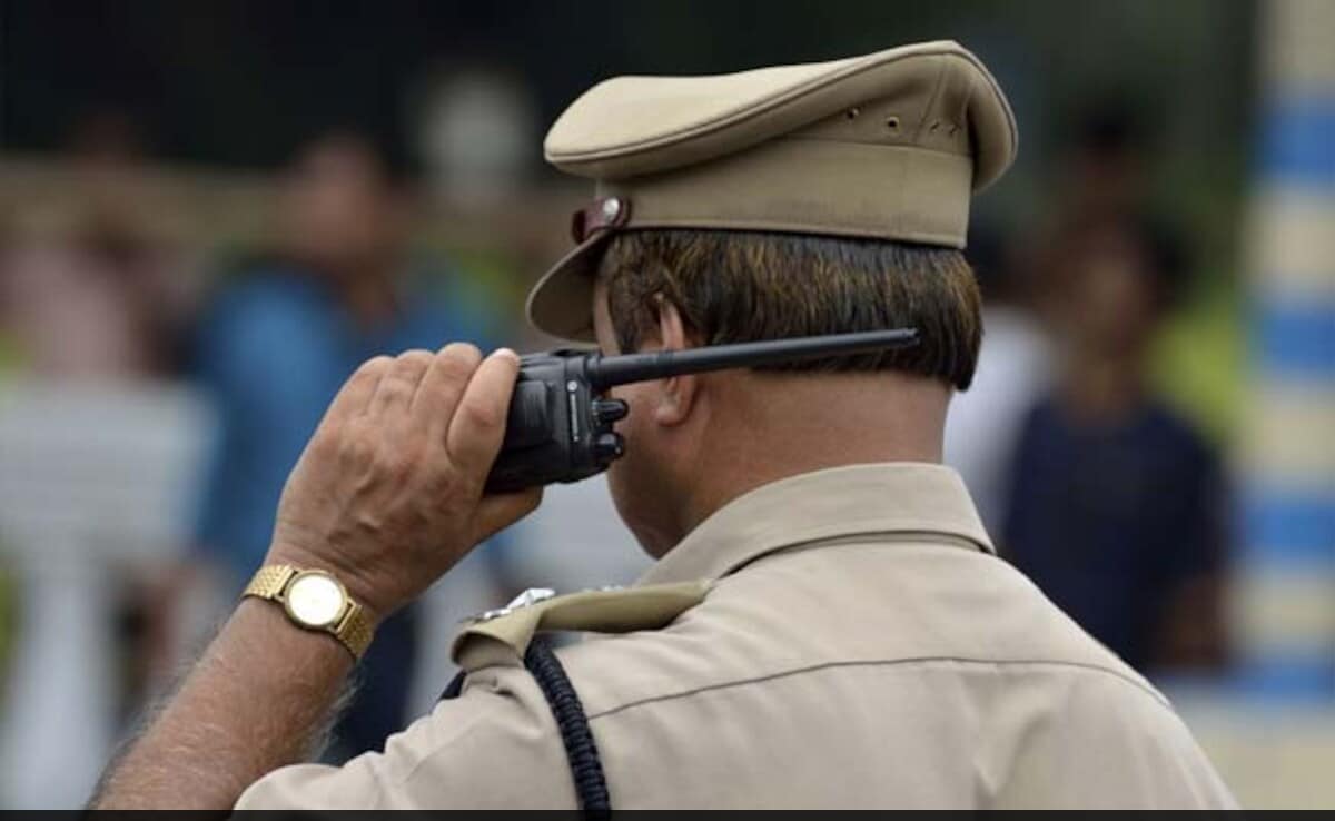 School Van Catches Fire In Madhya Pradesh, Locals Rescue Students: Cops