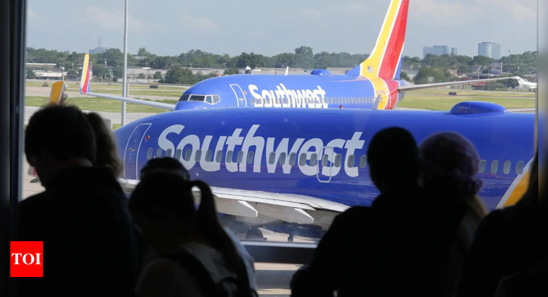 California nurse claims discrimination after being asked to leave Southwest flight over skin condition - Times of India