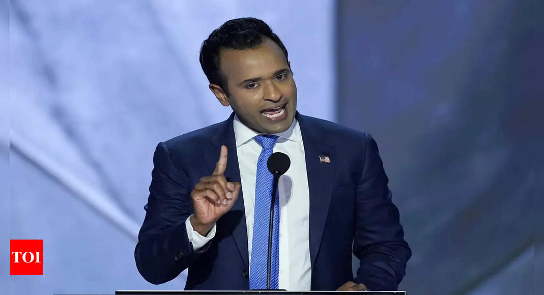 Vivek Ramaswamy slams Kamala Harris as ‘puppet’ and ‘failed leader’ amidst DNC: ‘Her open border policy offends every legal immigrant’ – Times of India