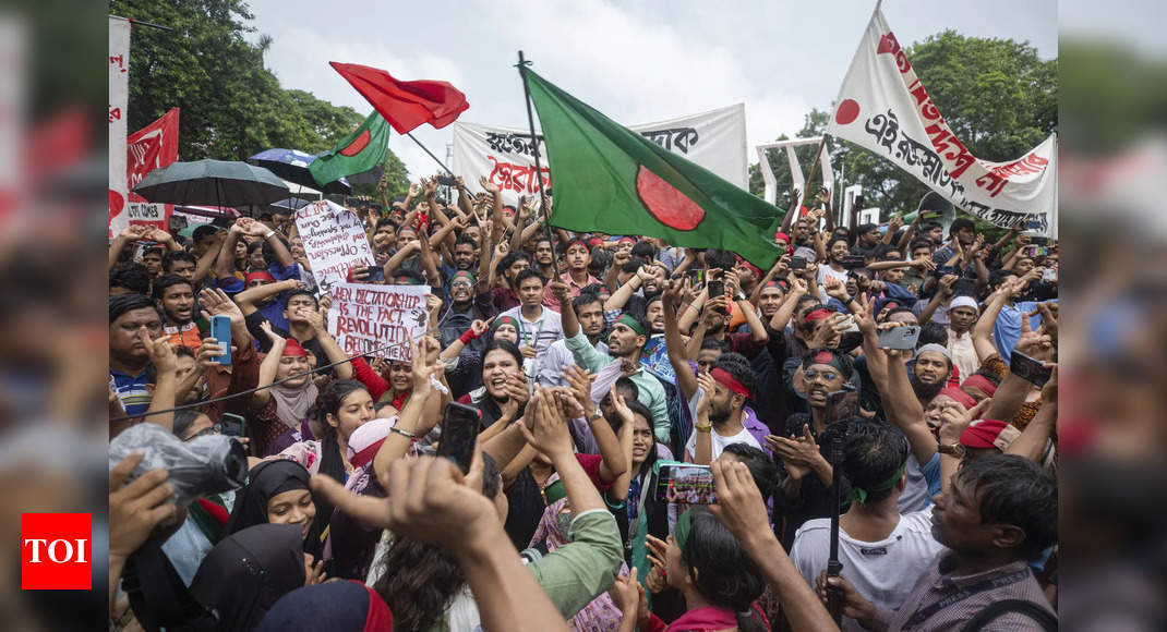 Bangladesh metro back on track after protest closure – Times of India