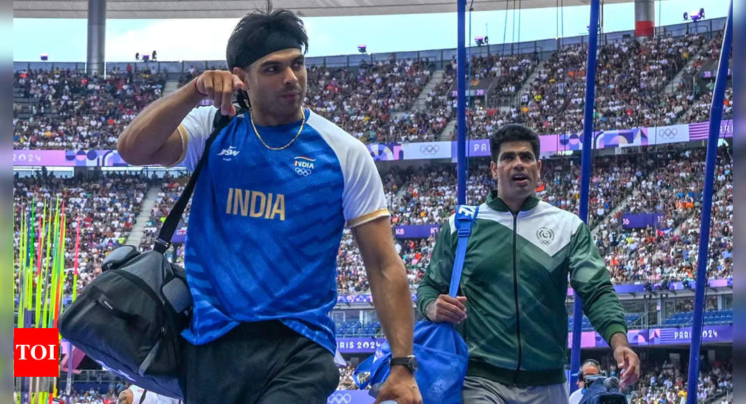 Neeraj Chopra vs Arshad Nadeem: 'Yeh gold medal hum jeetenge', say Pakistan cricketers – Watch | Paris Olympics 2024 News – Times of India