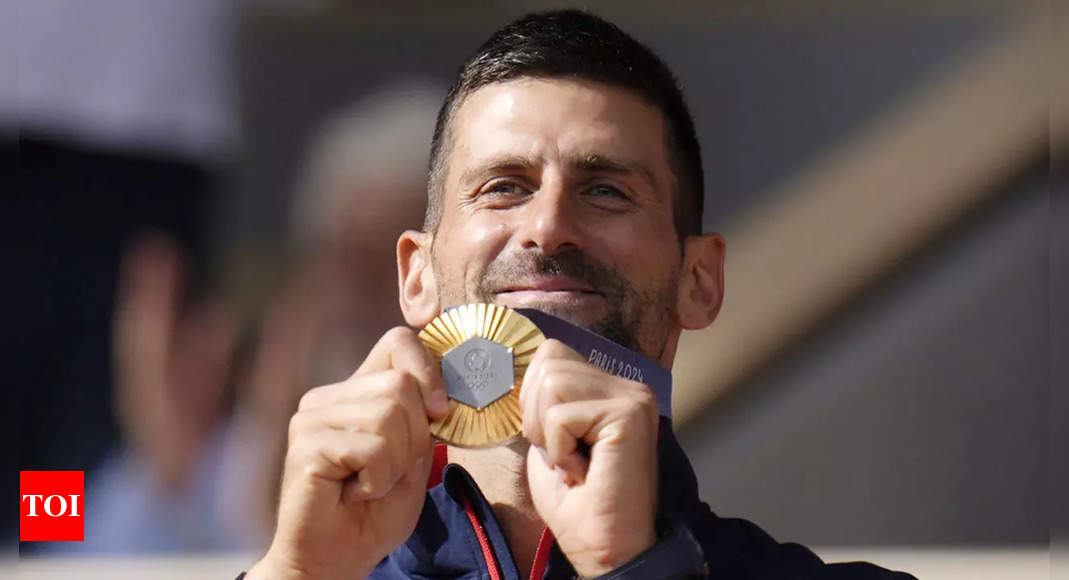 Paris Olympics 2024 Day 9 Live Updates: Djokovic beats Alcaraz to win men's singles gold; India enter men's hockey semis; Lakshya Sen loses in badminton semis  - The Times of India