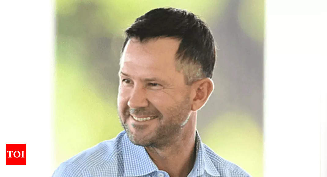 Sports News Live Updates: For Ricky Ponting, this India pacer is 'the best' and getting better year on year  - The Times of India