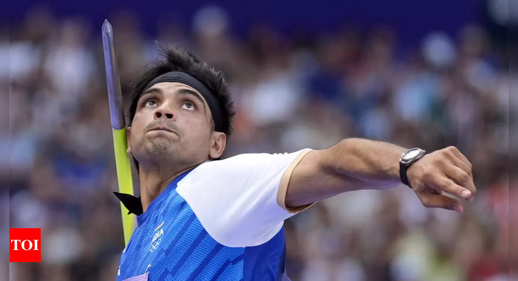 What led to Neeraj Chopra's last four throws at Paris Olympics final ending up as fouls? Devendra Jhajharia explains | Paris Olympics 2024 News – Times of India