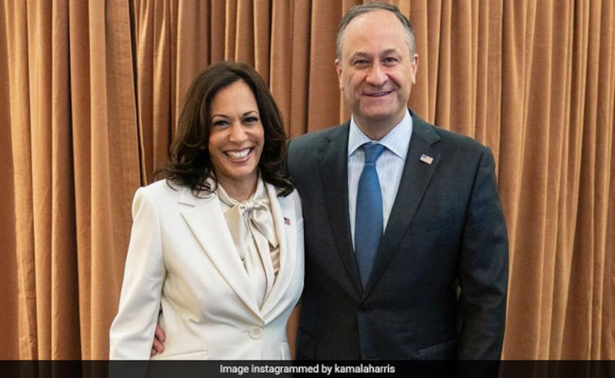 "Momla" And Dougie: Kamala Harris' Husband Shares Their Love Story