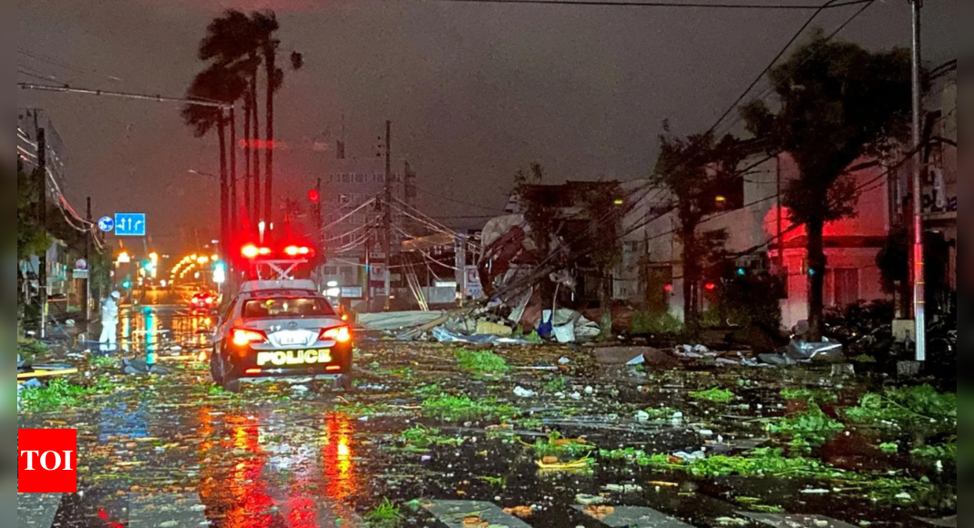 Shanshan nears Tokyo: Tropical storm forces thousands to evacuate, six dead in Japan – Times of India