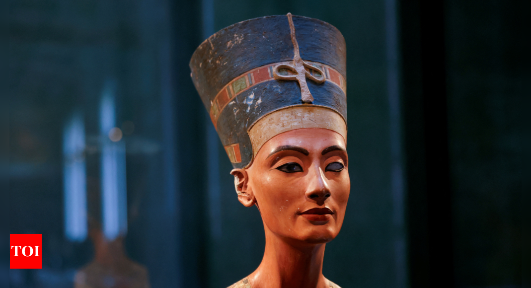 Egyptian scientist starts petition to return Nefertiti bust - Times of India