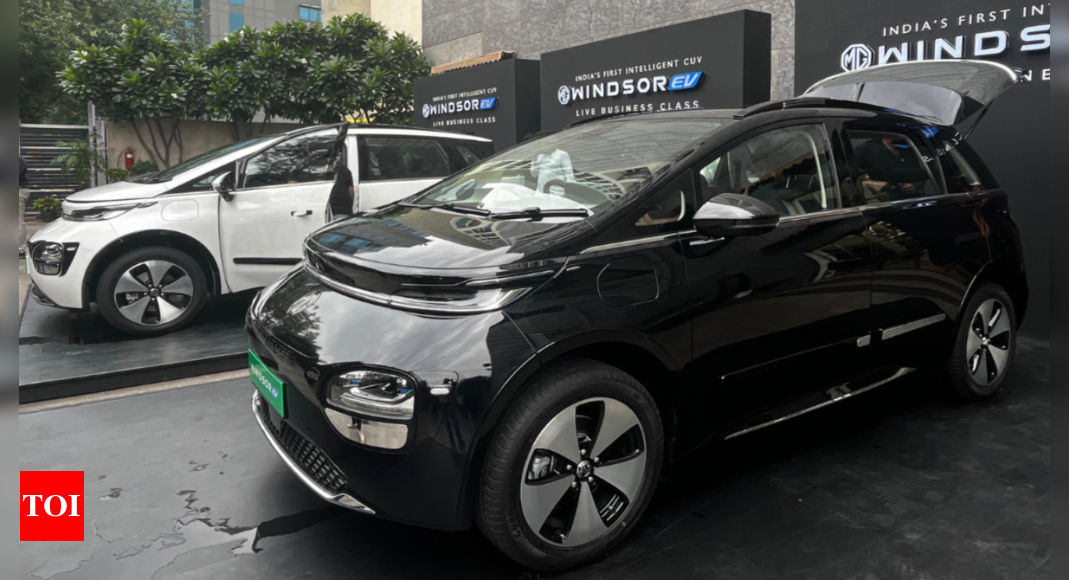 Battery on rental: JSW MG drives in EV Windsor for 10 lakh