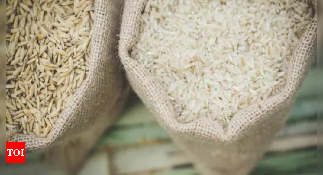 India lifts ban on non-basmati white rice export, sets minimum price cap at $490 per tonne