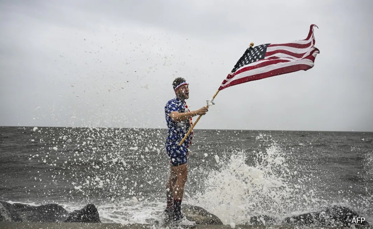 Hurricane Helene Makes Landfall In Florida