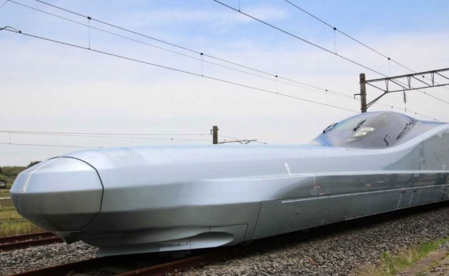 Japan Might Have Driverless Bullet Trains By Mid-2030s