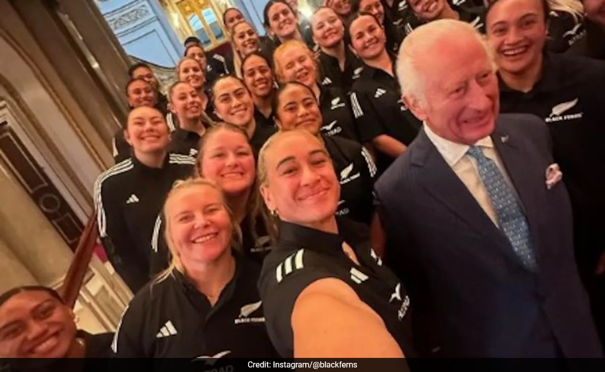 King Charles' Warm Hug With New Zealand Women's Rugby Team