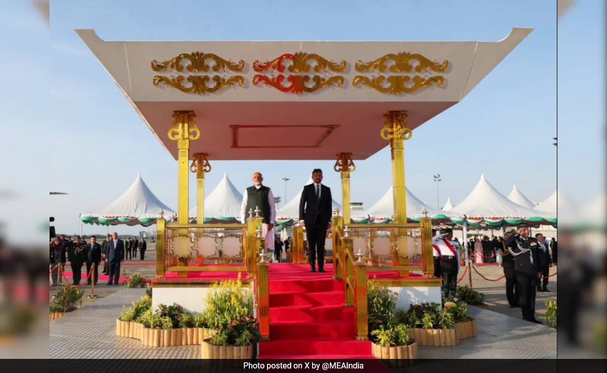 PM Modi Arrives In Brunei On Historic 2-Day Visit. Here's What Is Planned