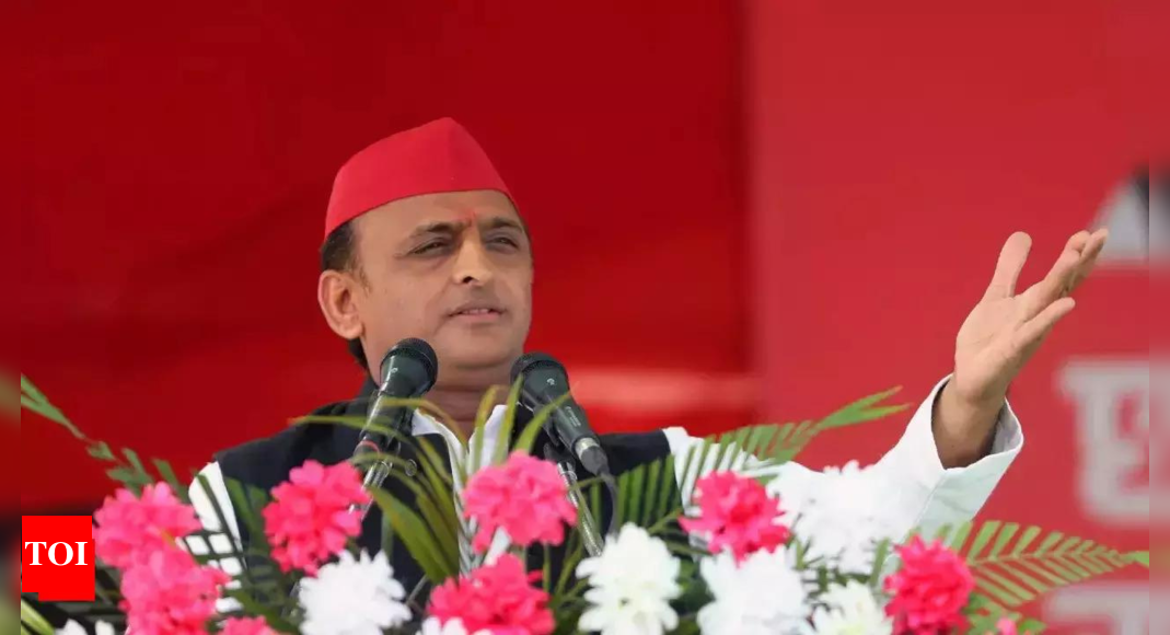 Akhilesh pays tribute to Mulayam, hails him for connecting people with socialist ideology | India News