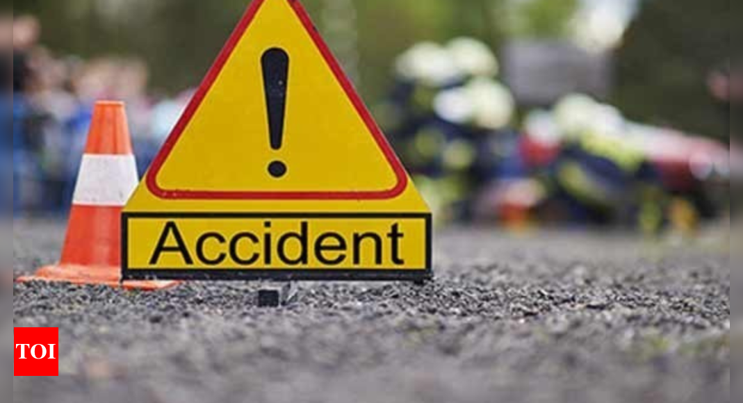 4 killed as 'unknown' vehicle rams into 2 bikes in Nalanda