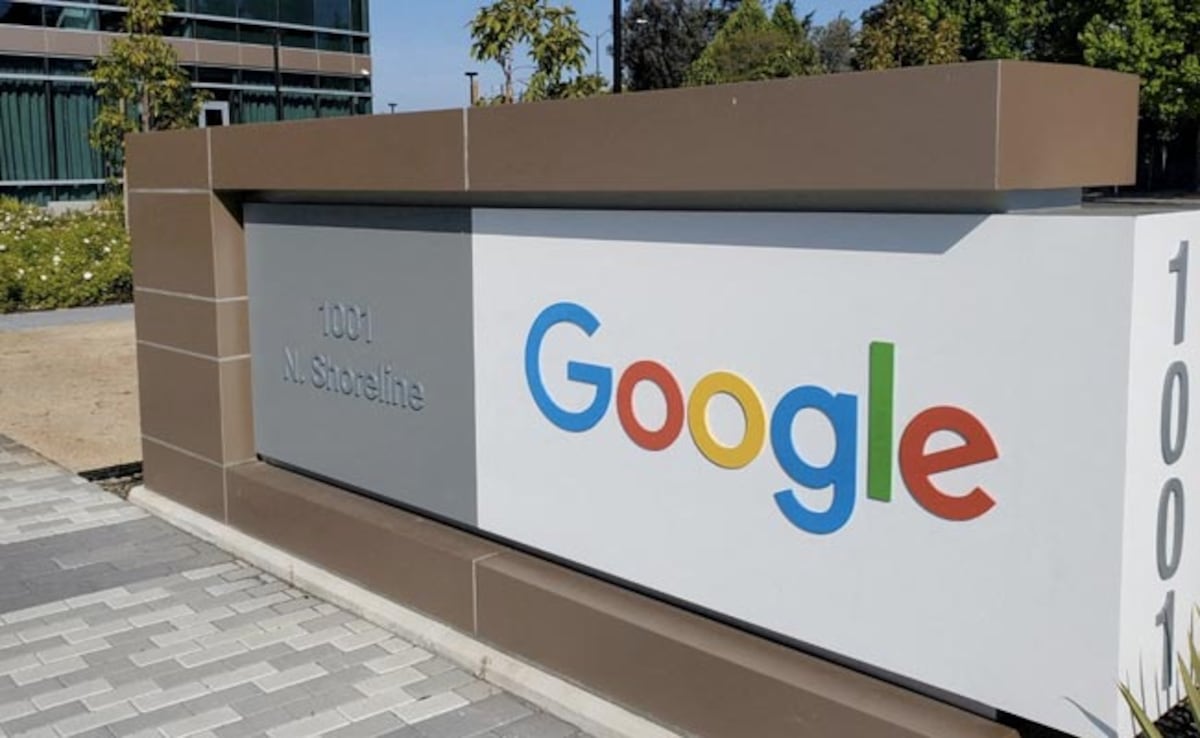 US Court Orders Google To Open Android To Rival App Stores