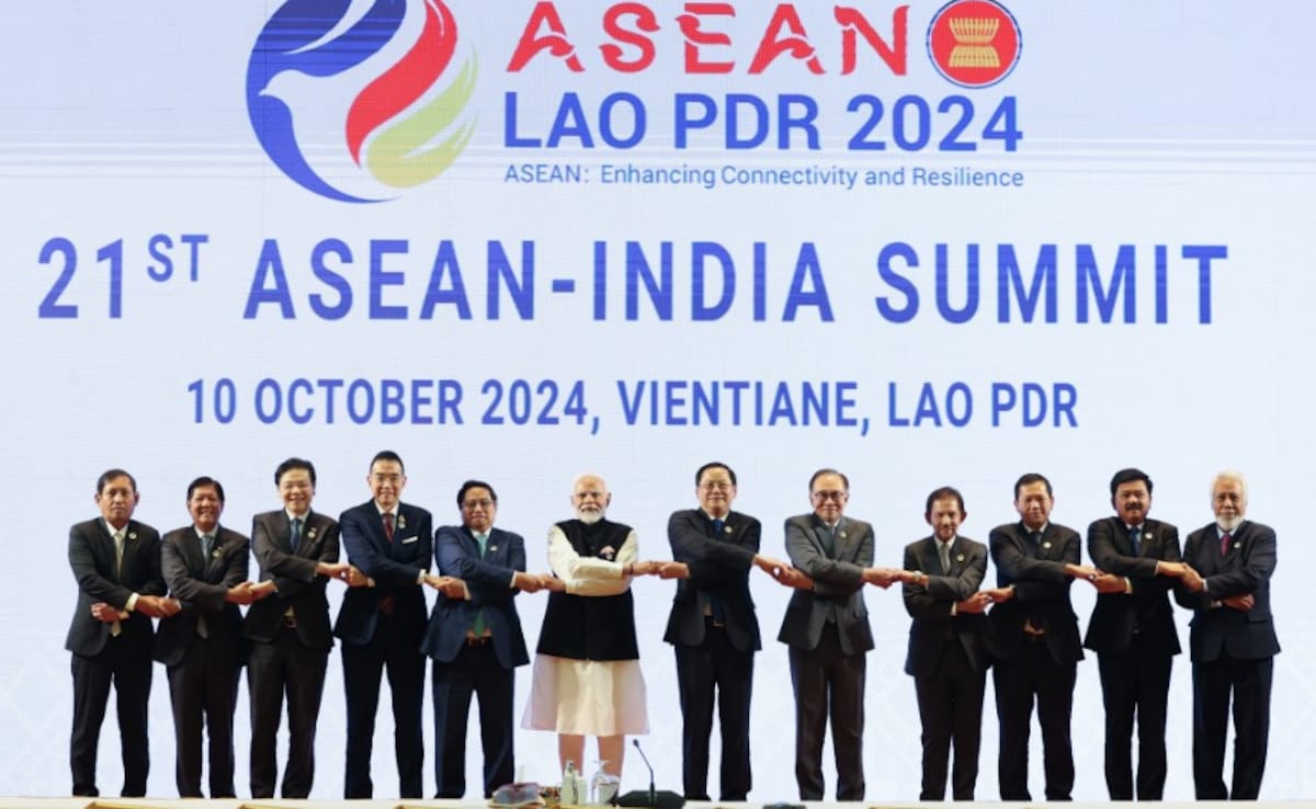 With Focus On 'Act East' Policy, PM Modi Meets Top Asian Leaders In Laos