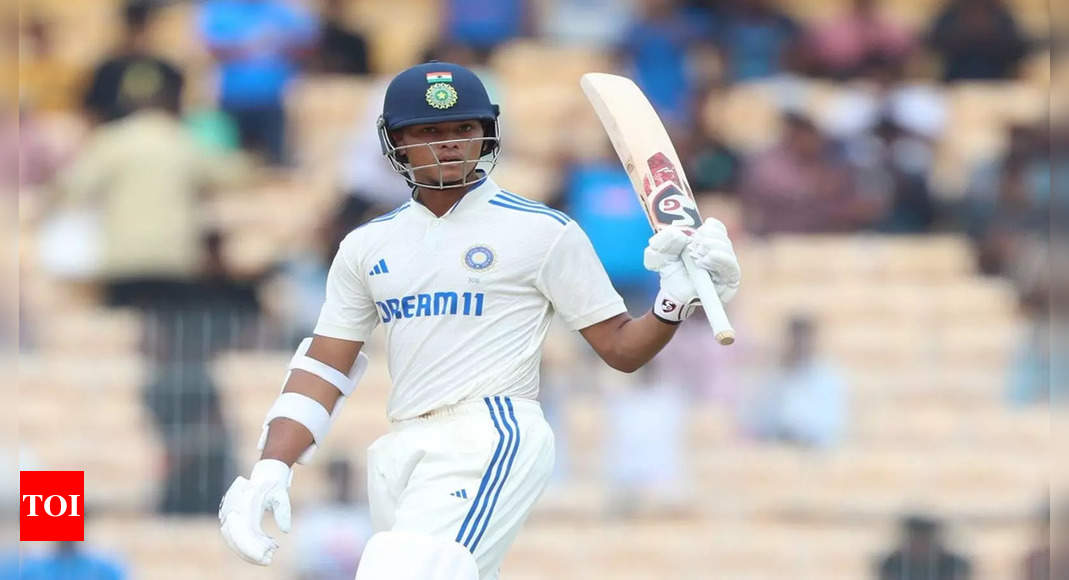 Yashasvi Jaiswal continues record-breaking spree, joins Gundappa Vishwanath and Sunil Gavaskar in an elite list | Cricket News - Times of India