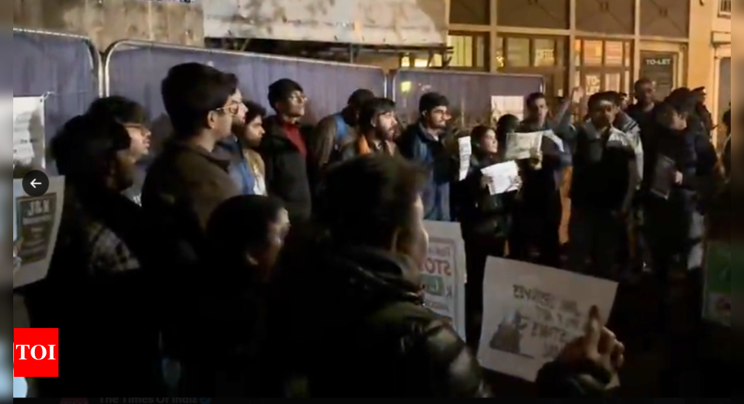 Indian students protest outside Oxford Union over debate on Kashmir | India News