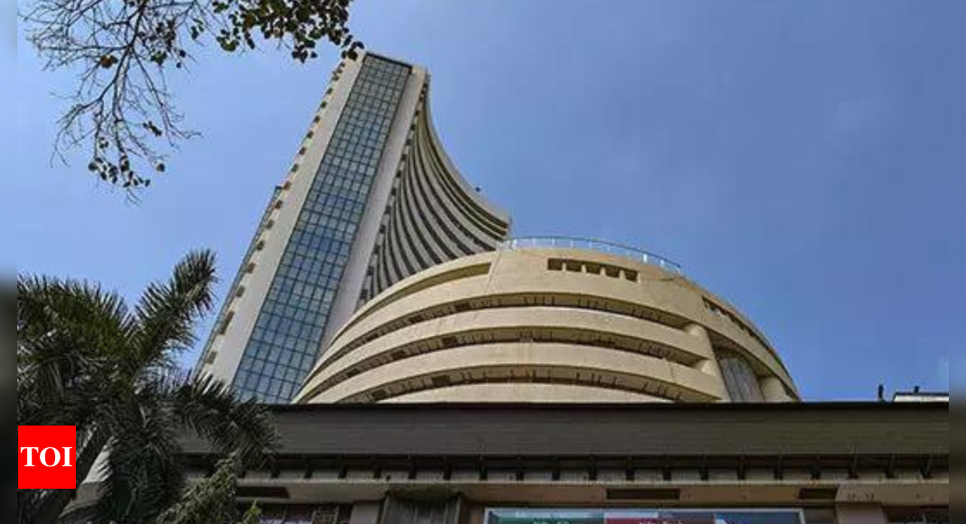 Sensex soars 1k pts on BJP’s Maha win