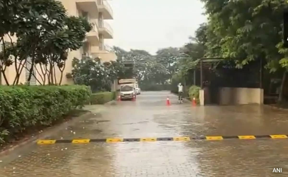 Video: Gurugram Housing Complex Uses ‘Artificial Rain’ To Combat Pollution