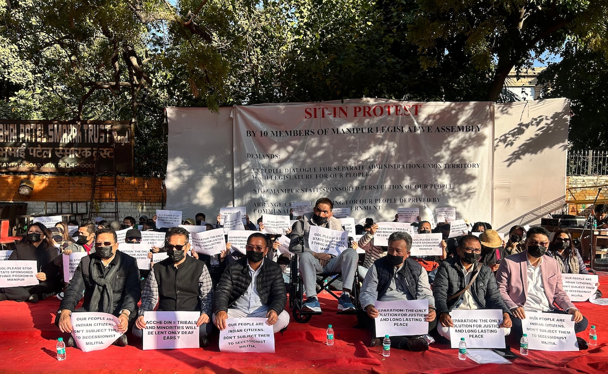 10 Kuki-Zo MLAs Hold Protest In Delhi, Seek PM’s Intervention In Manipur