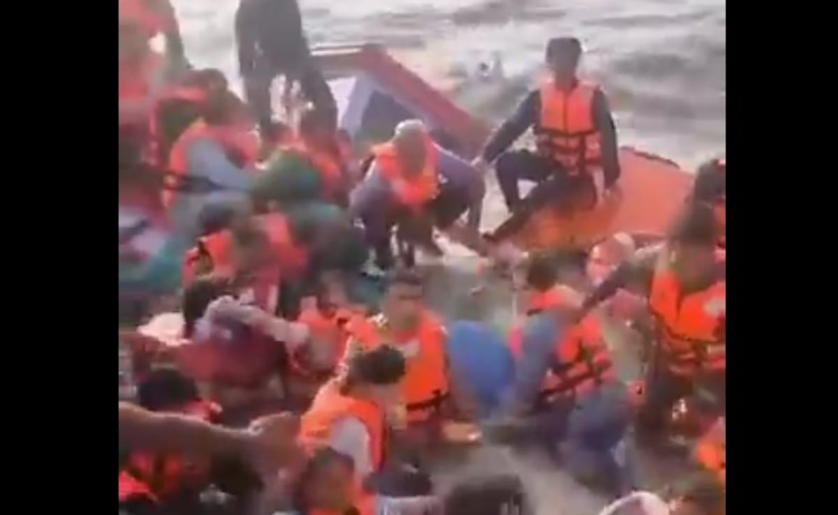 Video: Passengers Panic, Scream For Help As Ferry Sinks Off Mumbai Coast